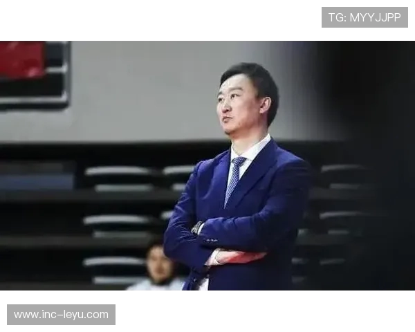 刘维伟前妻官宣离婚后晒照:颜值逆生长,二胎妈妈身材依旧高挑,回应再婚传闻 刘维伟前妻官宣离婚后晒照:颜值逆生长,二胎妈妈身材依旧高挑,回应再婚传闻