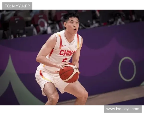 狂飙 13 分 + 18!中国男篮 26 岁神射手爆发,郭士强战术体系再添致命杀器 狂飙 13 分 + 18!中国男篮 26 岁神射手爆发,郭士强战术体系再添致命杀器